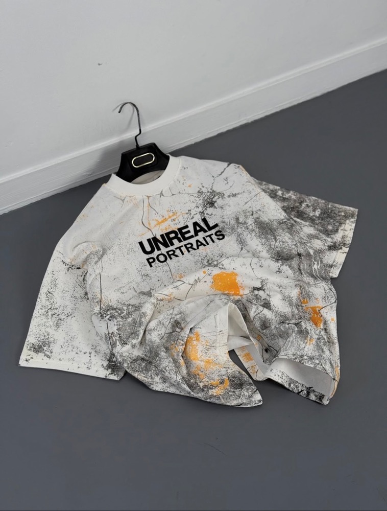 تیشرت UNREAL